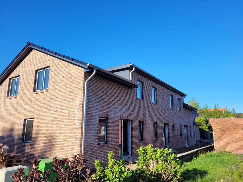 Modernes 3er Reihenhaus zur Miete in Büdelsdorf